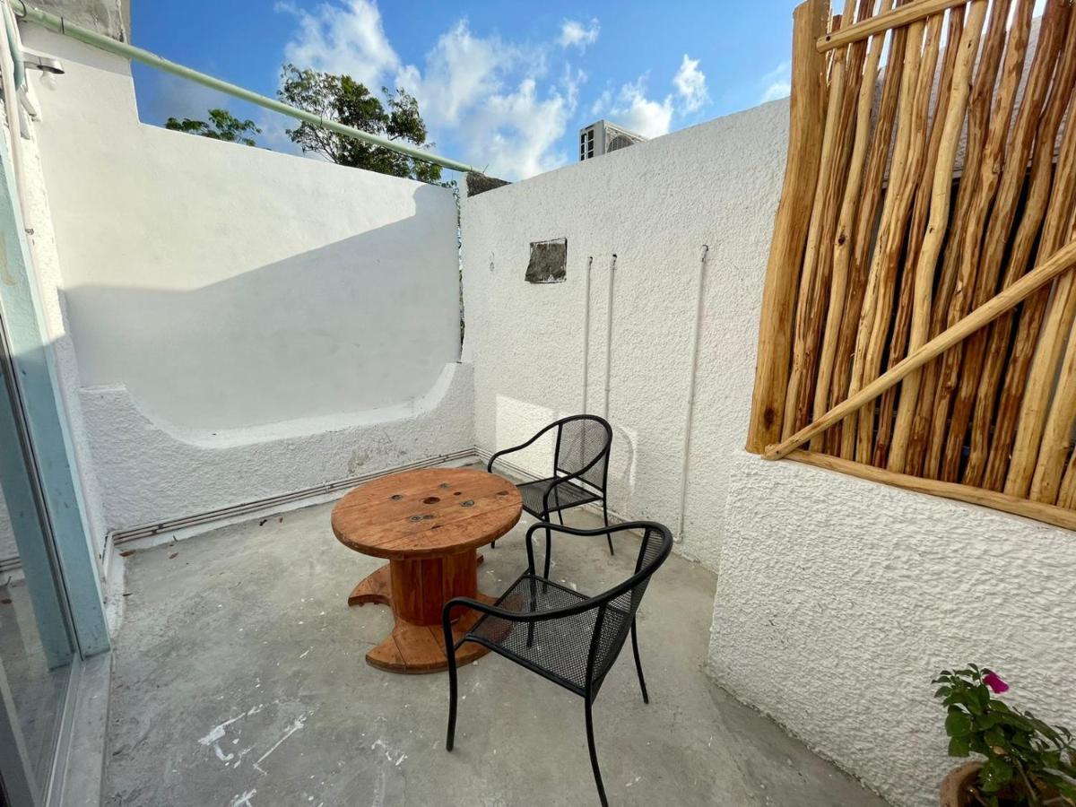 Mio Tulum Hotel Boutique 外观 照片 A small balcony