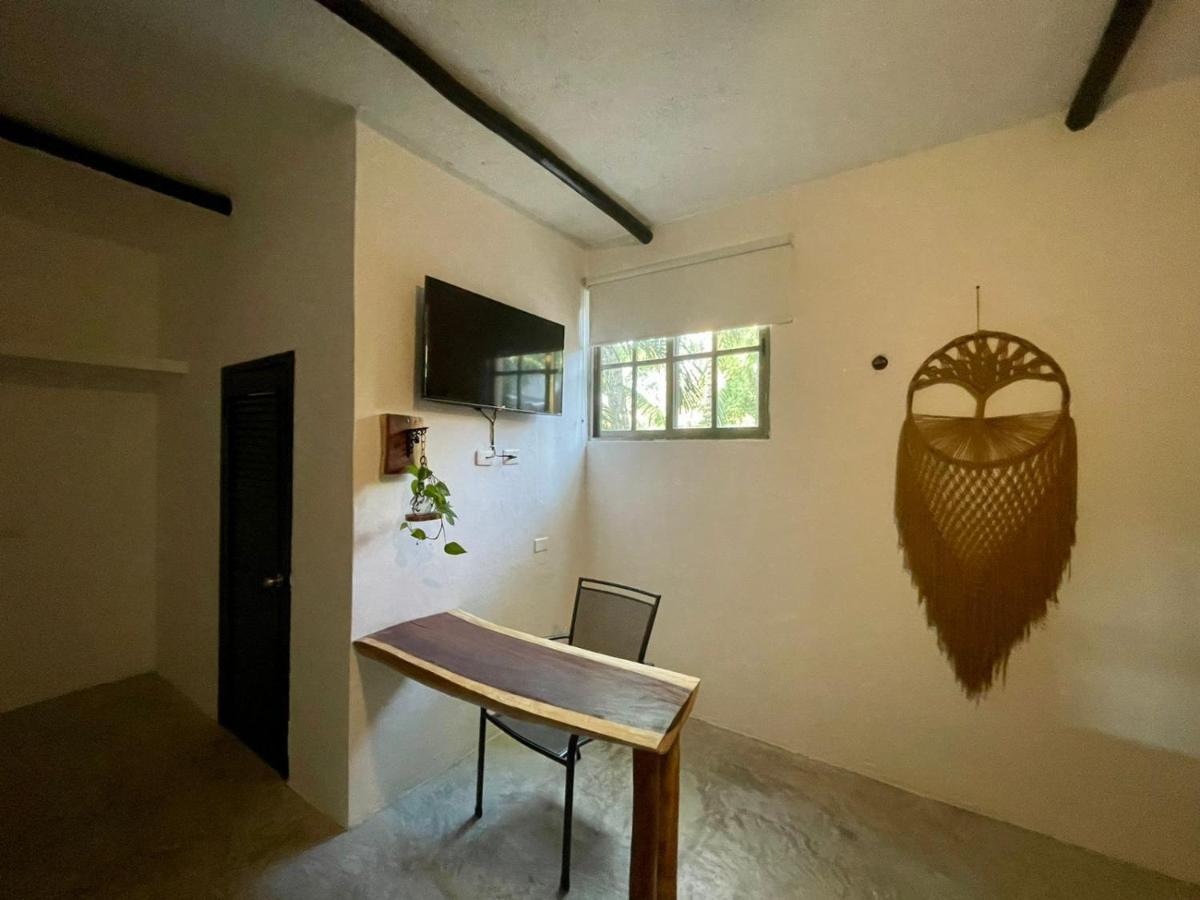 Mio Tulum Hotel Boutique 外观 照片 A dreamcatcher in a hotel in Tulum, Mexico