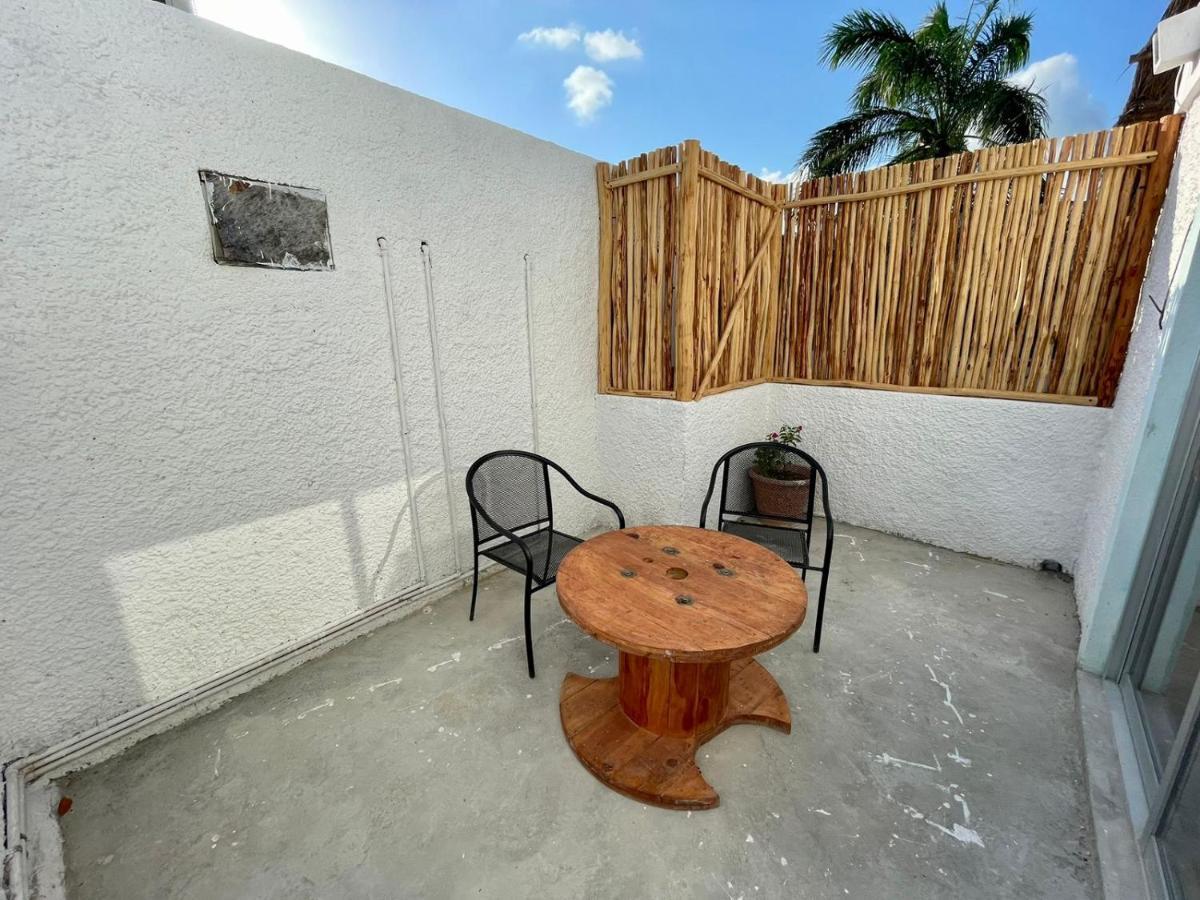 Mio Tulum Hotel Boutique 外观 照片 A typical balcony in Tulum